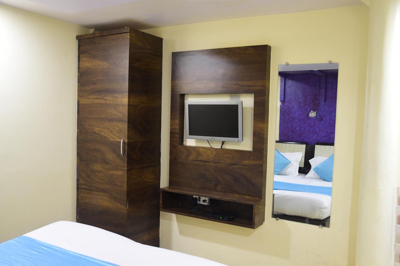 Hotel K.C Residency Βομβάη Εξωτερικό φωτογραφία