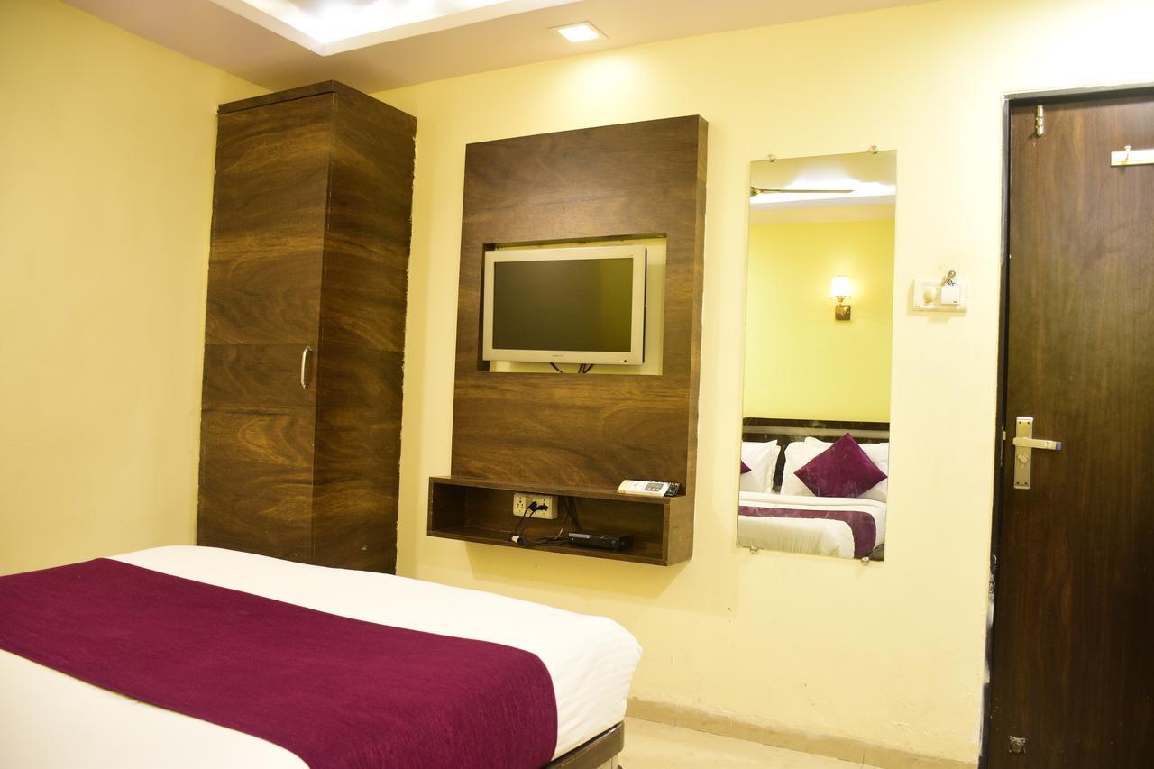 Hotel K.C Residency Βομβάη Εξωτερικό φωτογραφία